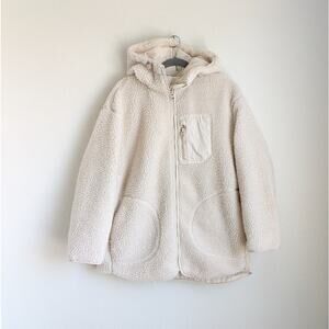 H&M HM Beige Overzised Full Zip Long Sleeve Teddy Coat Jacket, size M